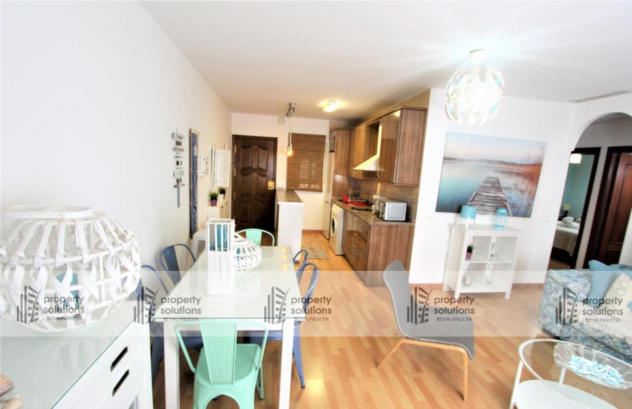 La Carihuela - Apartamento De 3 Dormitorios -A 300Mtrs De La Playa Торремолинос Экстерьер фото