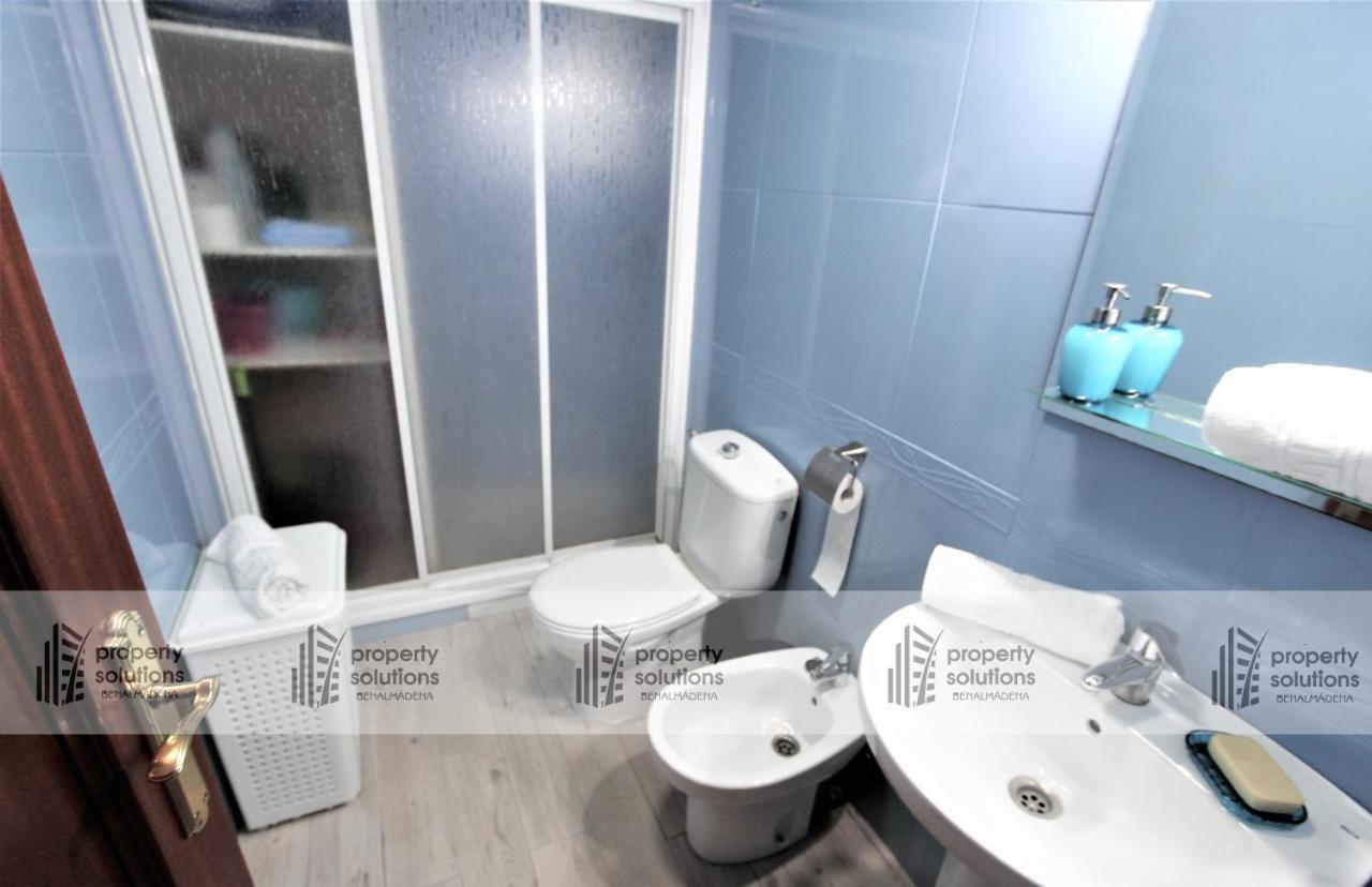 La Carihuela - Apartamento De 3 Dormitorios -A 300Mtrs De La Playa Торремолинос Экстерьер фото
